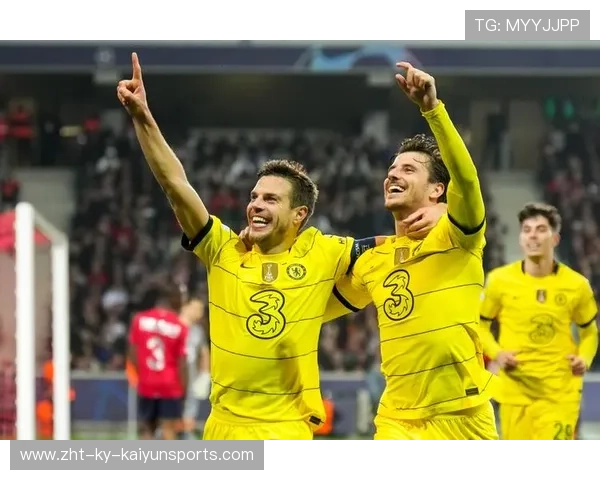 切尔西球迷抗议管理层，票务风波公开化