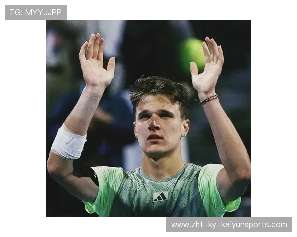 希克：防线层层有力后卫们展示了高度责任感，希克集锦