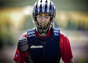 开云APP-英超重点战：曼联逆转，争夺榜首！，英超集锦曼联